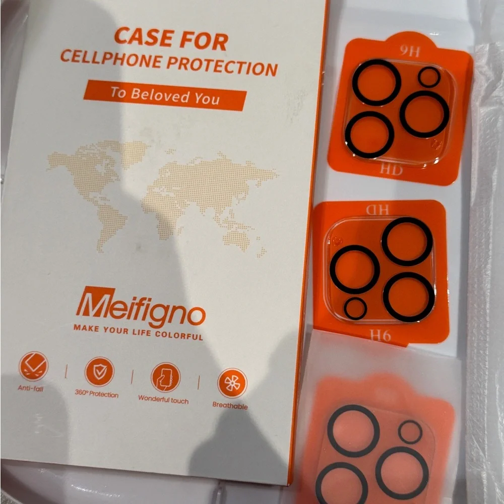 Meifigno iPhone 14pro Clear Phone Case with Lens Protectors brand new